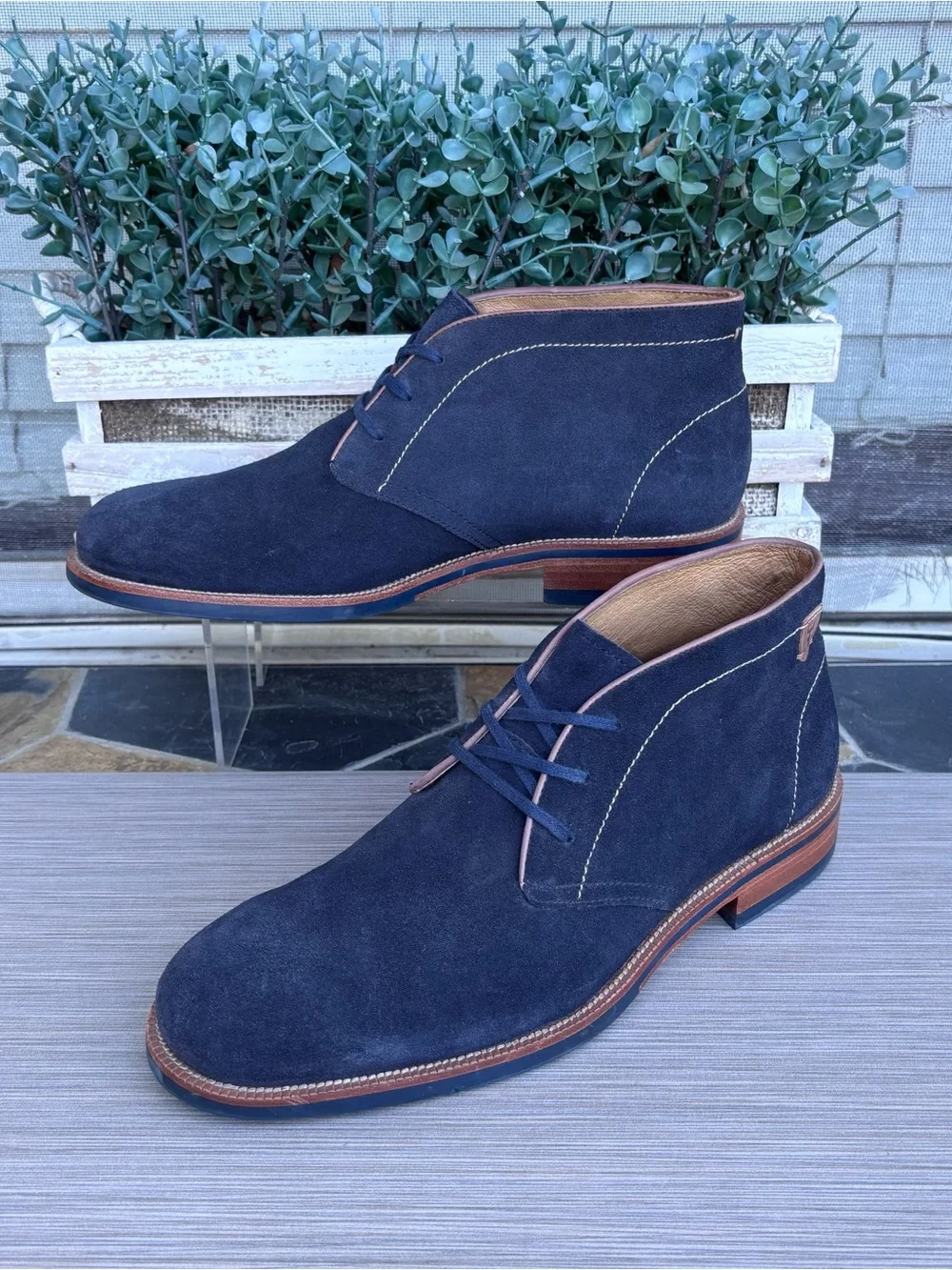 TRASK Suede Chukka Boots
